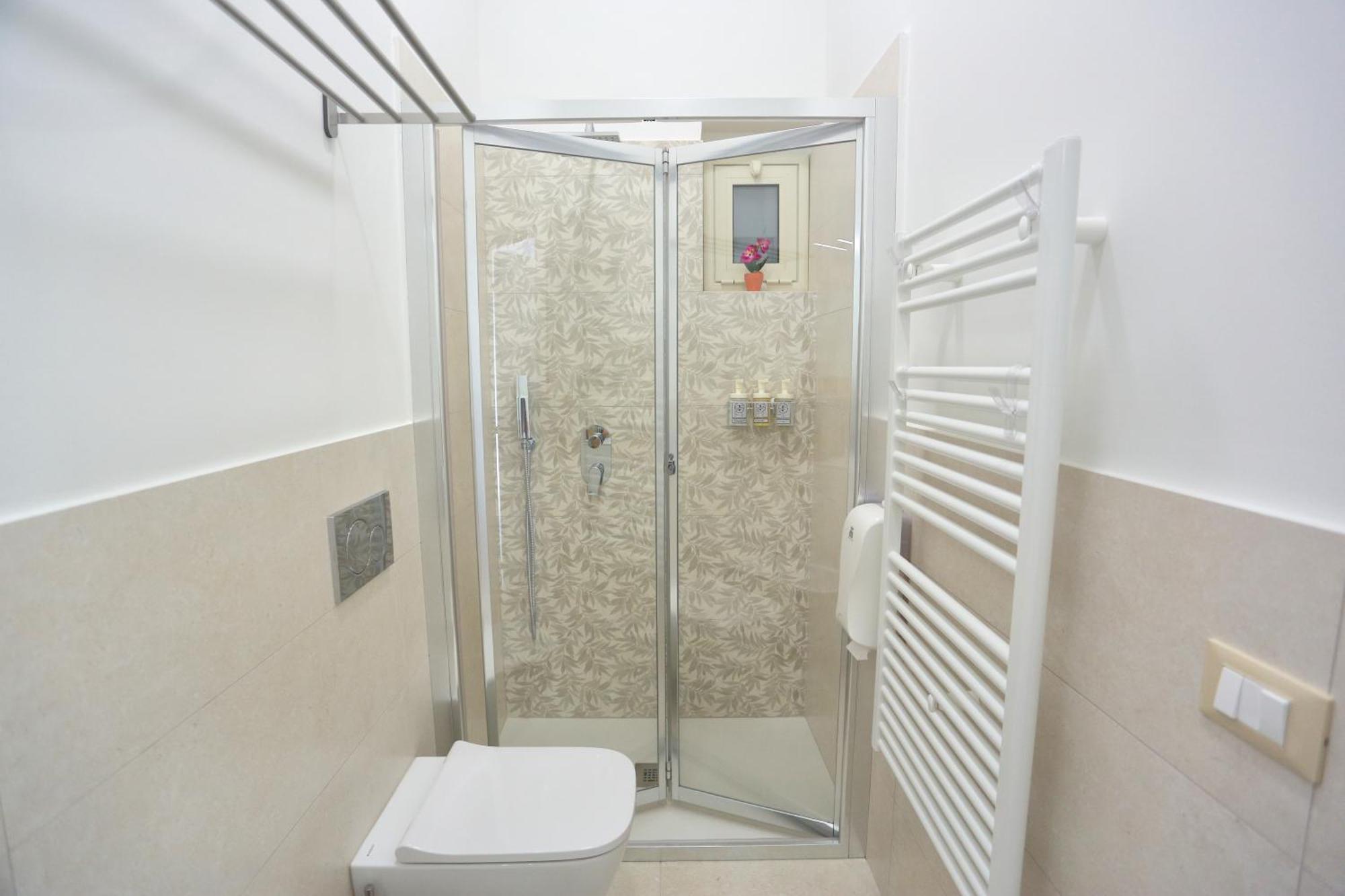 Theos Holidays Apartments Giardini Naxos Exterior photo